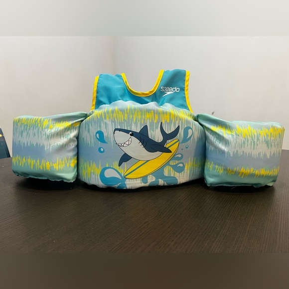 Speedo Aqua Shark Swim Vest for Kids - Picture 1 of 6
